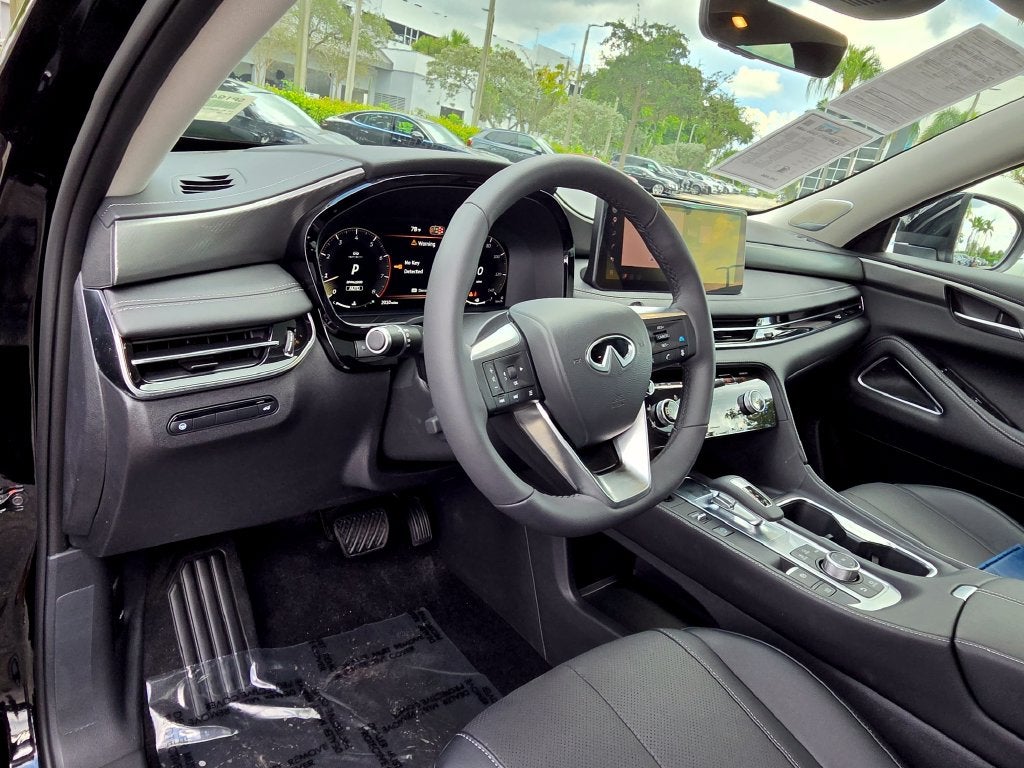 2026 INFINITI QX60 LUXE