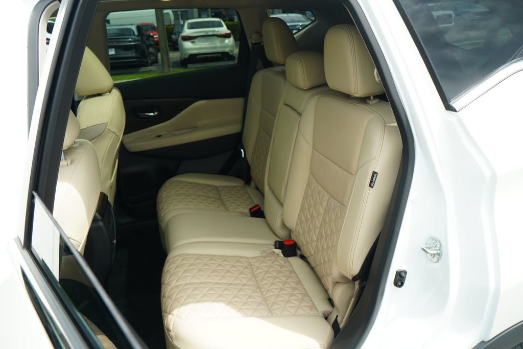 2023 Nissan Murano Platinum