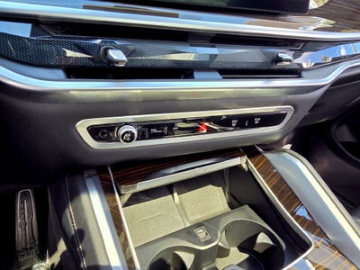 2024 BMW X6 xDrive40i