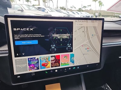 2021 Tesla Model S Plaid