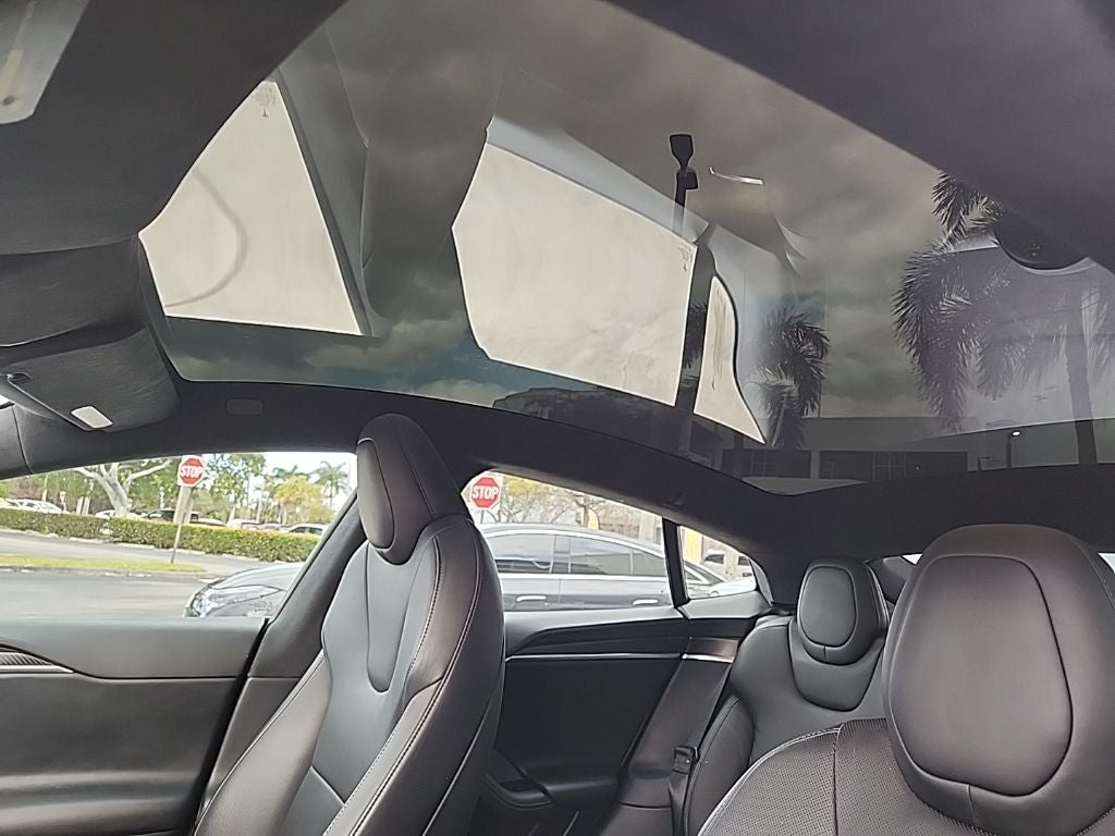 2021 Tesla Model S Plaid