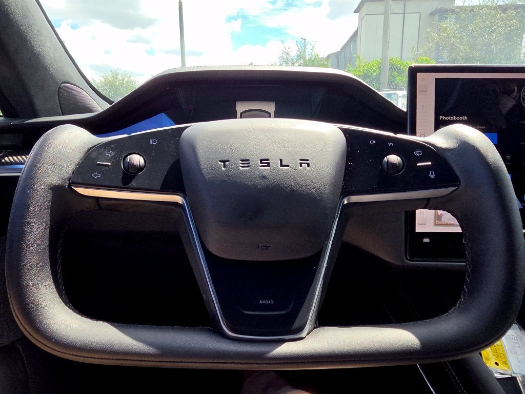 2021 Tesla Model S Plaid
