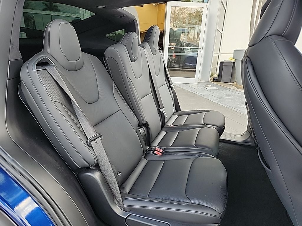 2024 Tesla Model X Base