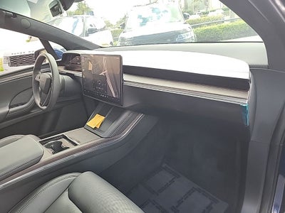2024 Tesla Model X Base