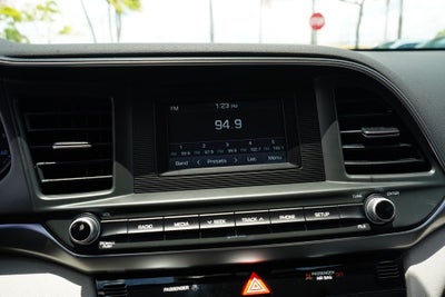 2020 Hyundai Elantra SE KATZKIN LEATHER