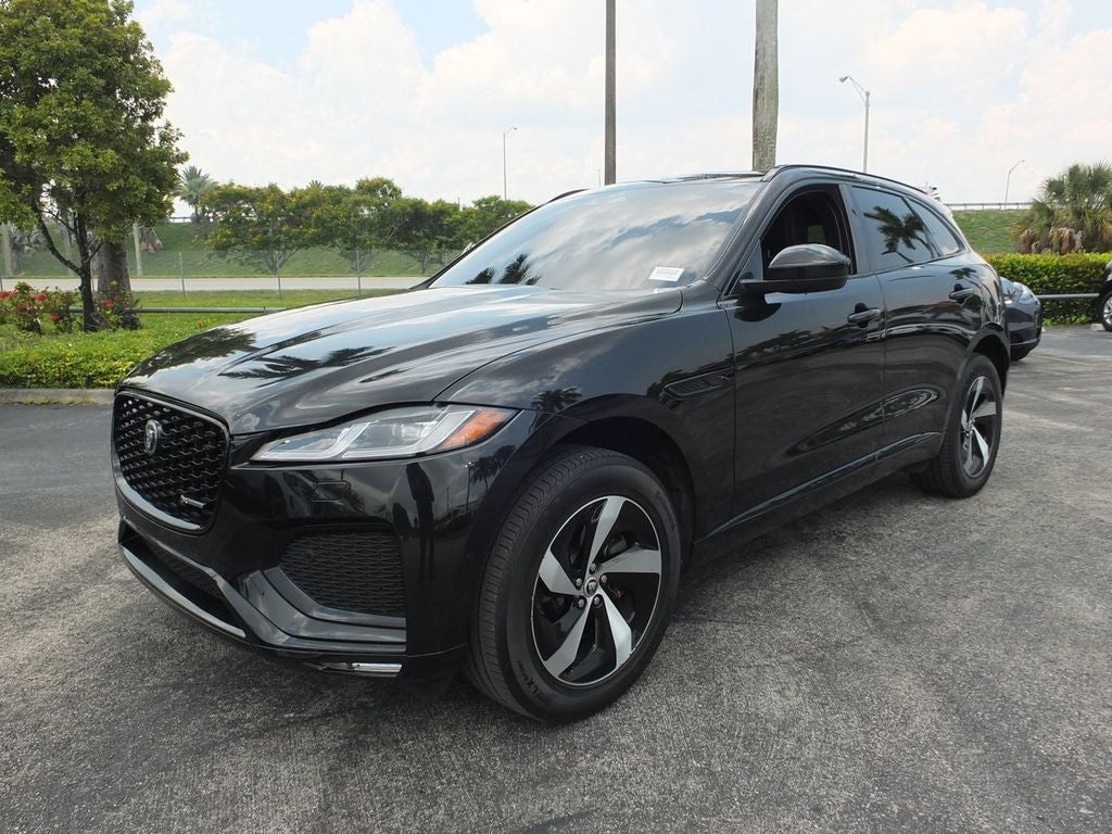 2025 Jaguar F-PACE P250 R-Dynamic S