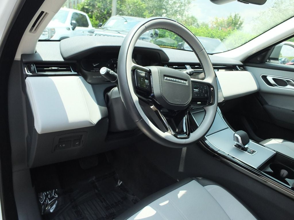 2025 Land Rover Range Rover Velar S