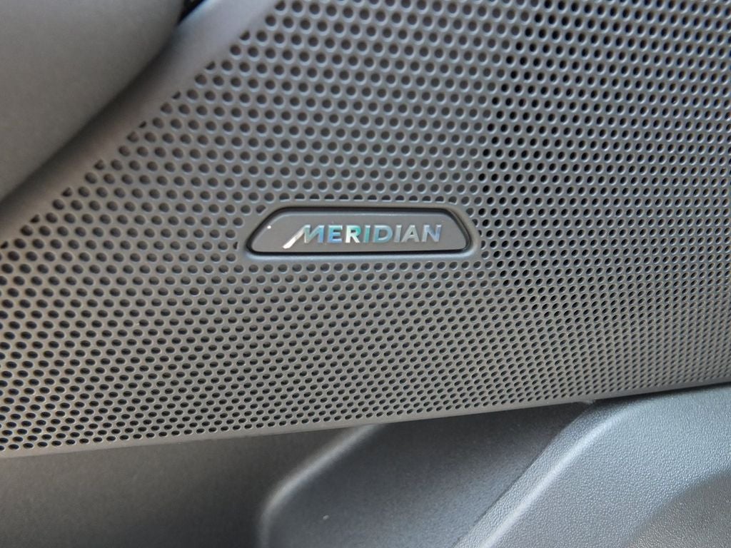 2025 Land Rover Range Rover Velar S