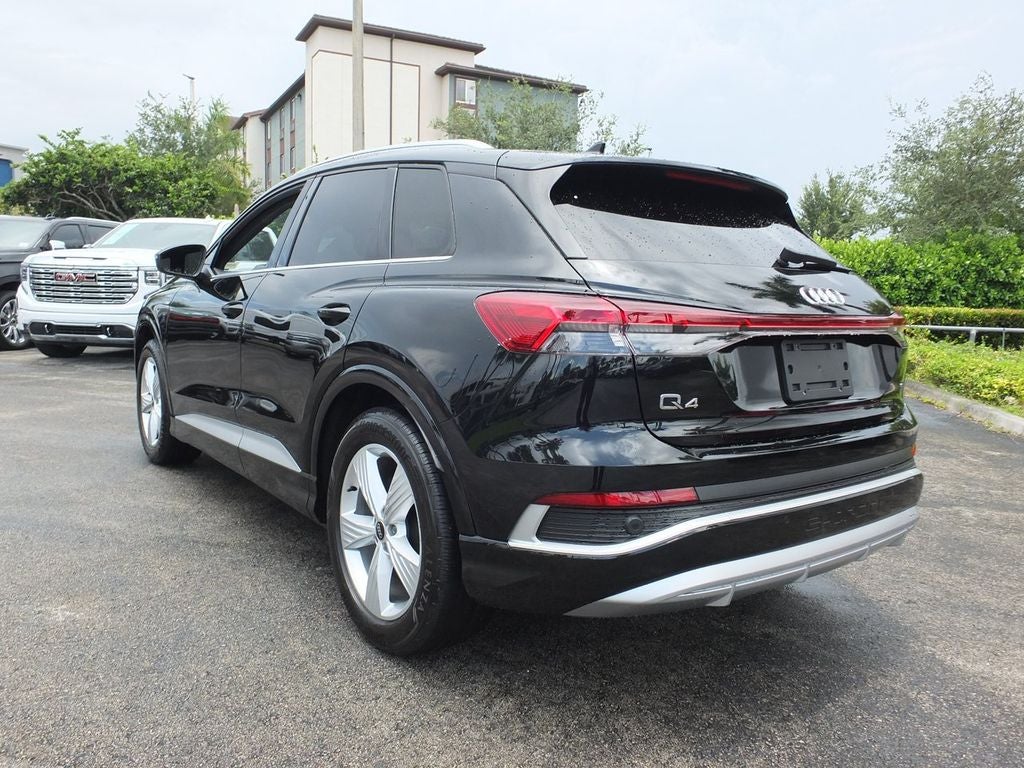 2024 Audi Q4 e-tron Premium quattro