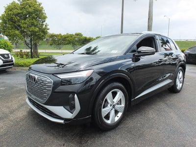 2024 Audi Q4 e-tron Premium quattro