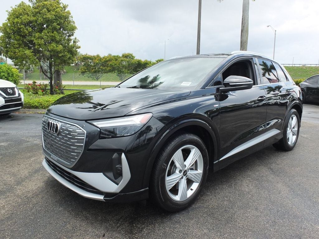 2024 Audi Q4 e-tron Premium quattro