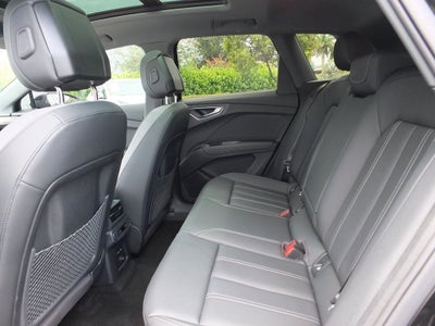 2024 Audi Q4 e-tron Premium quattro