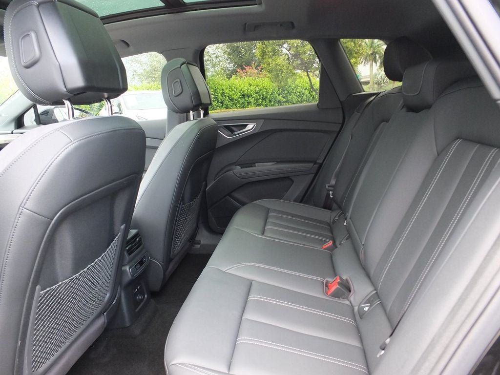 2024 Audi Q4 e-tron Premium quattro