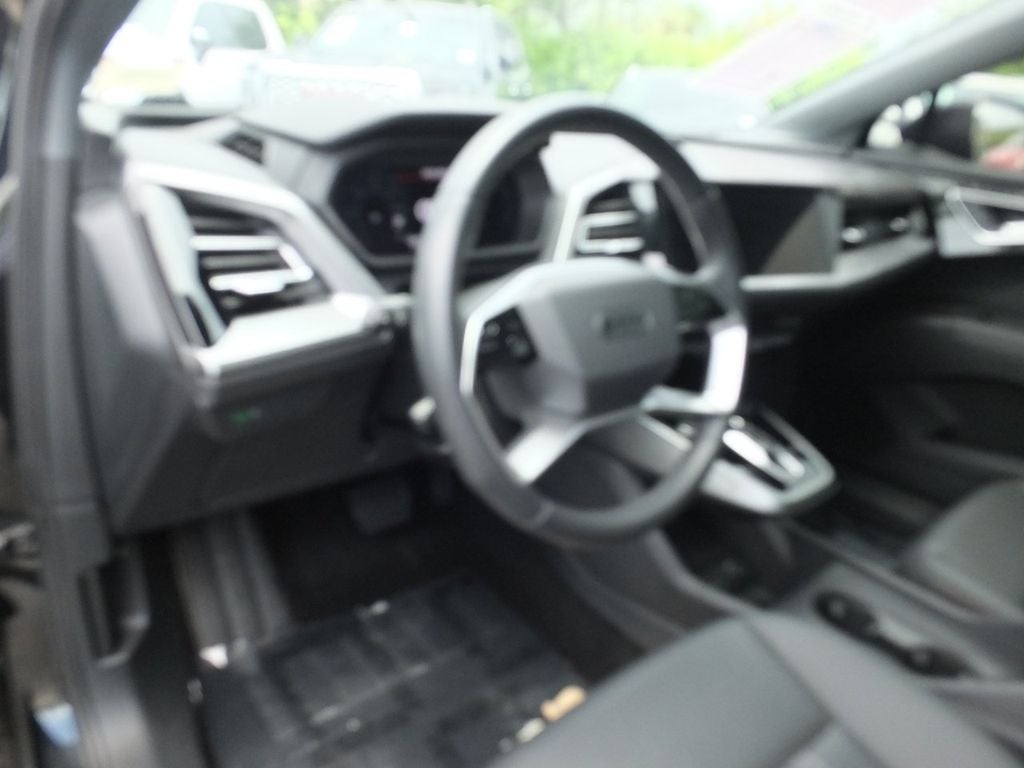 2024 Audi Q4 e-tron Premium quattro