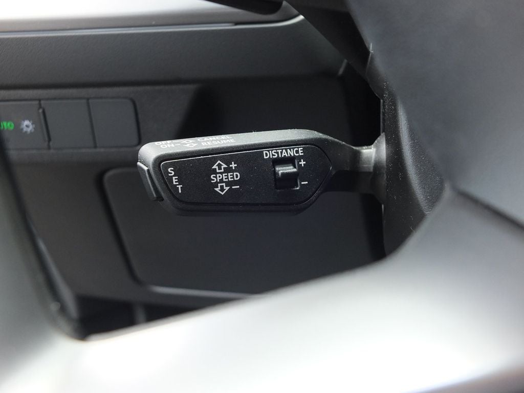 2024 Audi Q4 e-tron Premium quattro