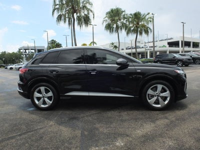 2024 Audi Q4 e-tron Premium quattro