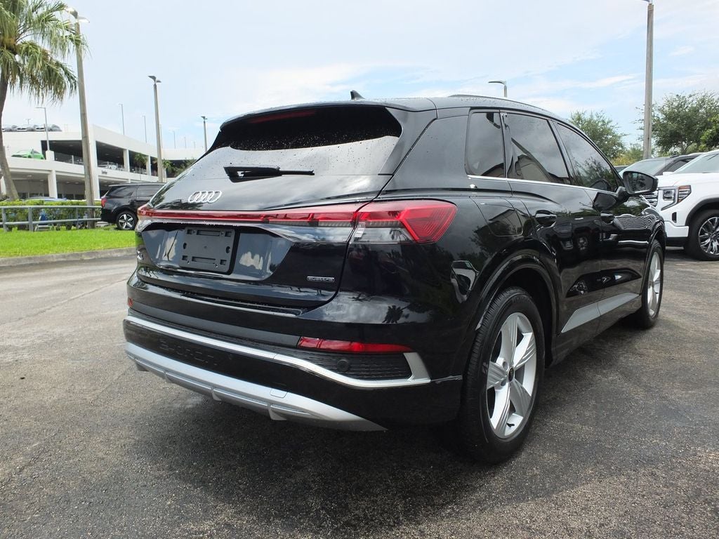 2024 Audi Q4 e-tron Premium quattro