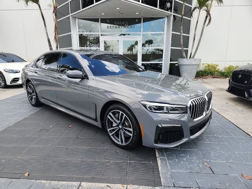 2020 BMW 7 Series 750i xDrive M SPORT, EXECUTIVE PACKAGE, & MORE!!