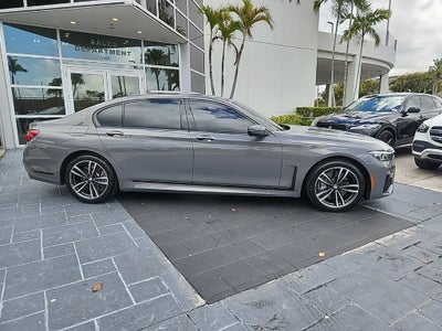 2020 BMW 7 Series 750i xDrive M SPORT, EXECUTIVE PACKAGE, & MORE!!