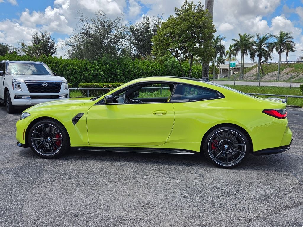 2021 BMW M4 Competition YAS MARINA CARBON BUCKETS
