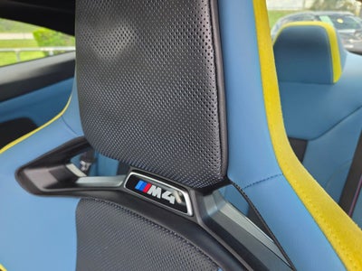 2021 BMW M4 Competition YAS MARINA CARBON BUCKETS