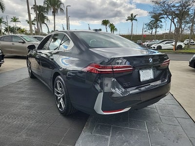 2025 BMW i5 eDrive40