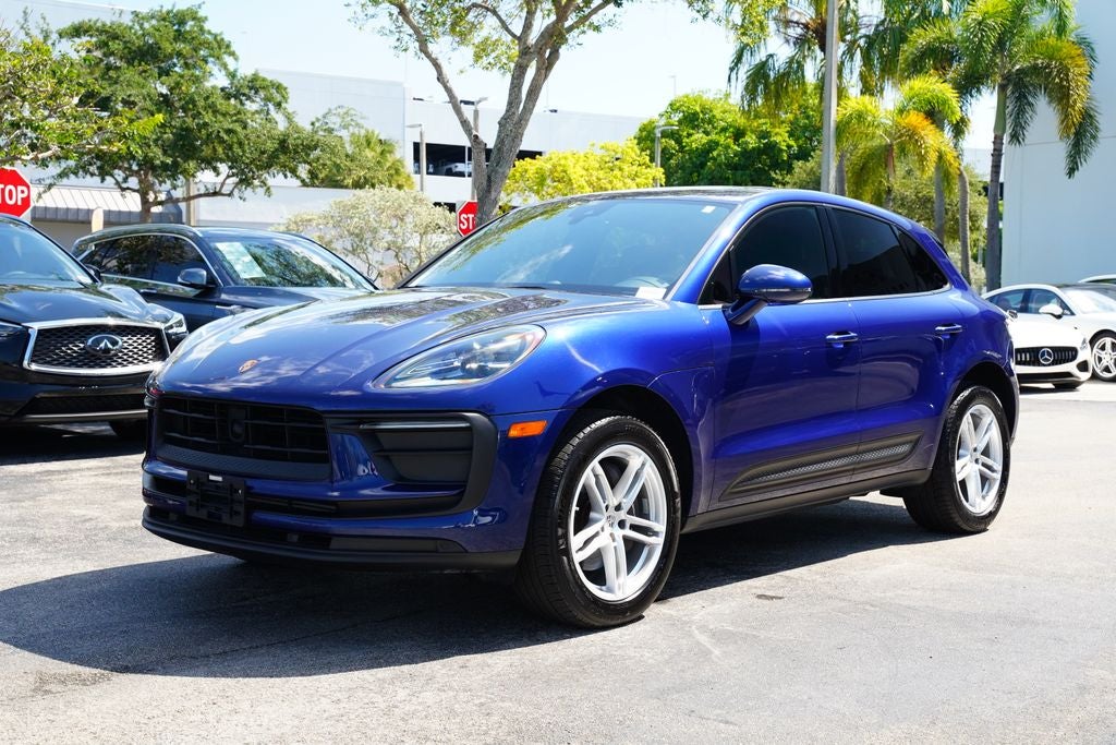 2024 Porsche Macan Base