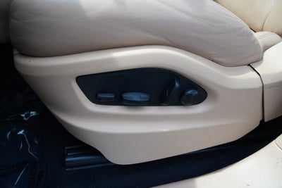 2022 Porsche Cayenne Base