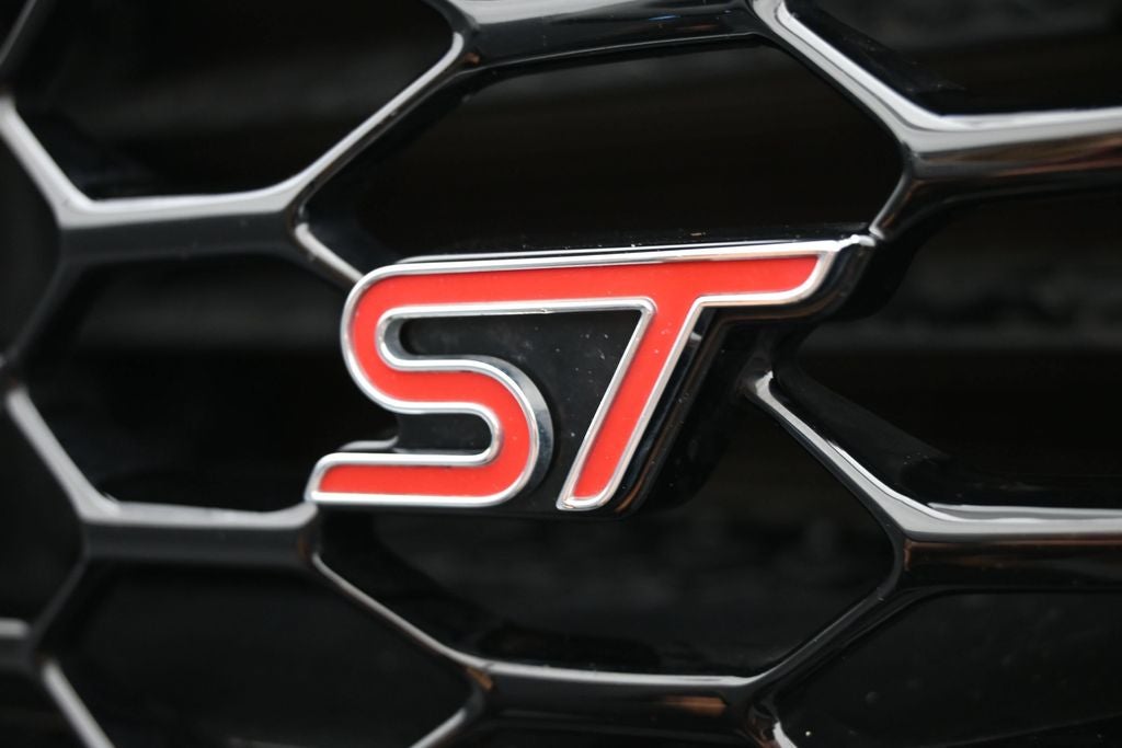 2021 Ford Edge ST