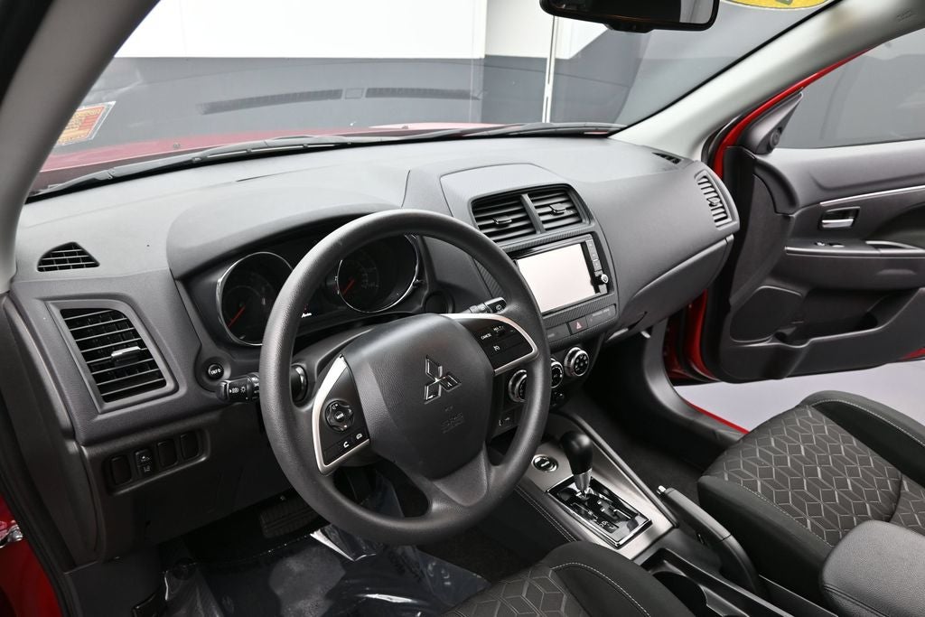 2025 Mitsubishi Outlander Sport 2.0 ES