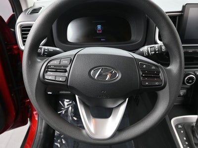 2025 Hyundai Venue SE