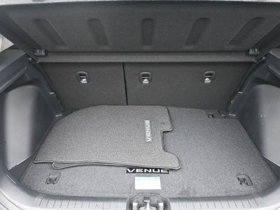 2025 Hyundai Venue SE