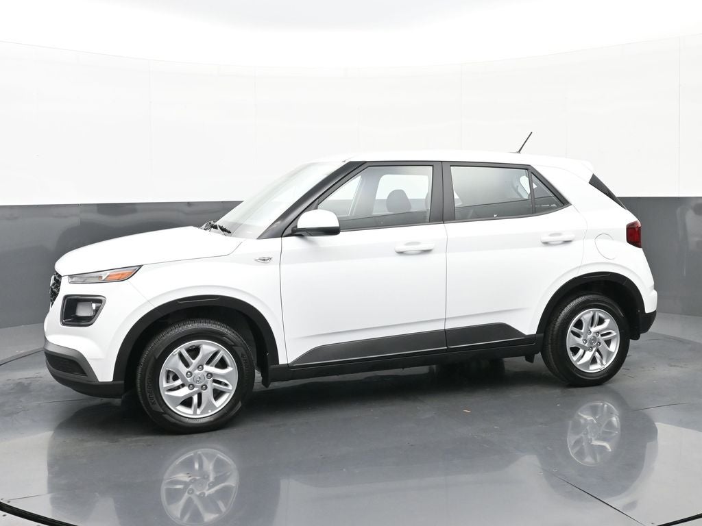 2025 Hyundai Venue SE