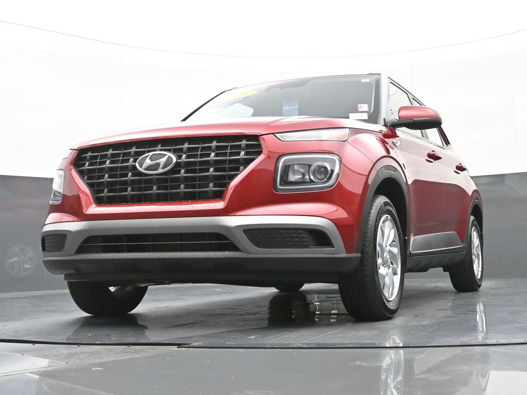 2025 Hyundai Venue SE