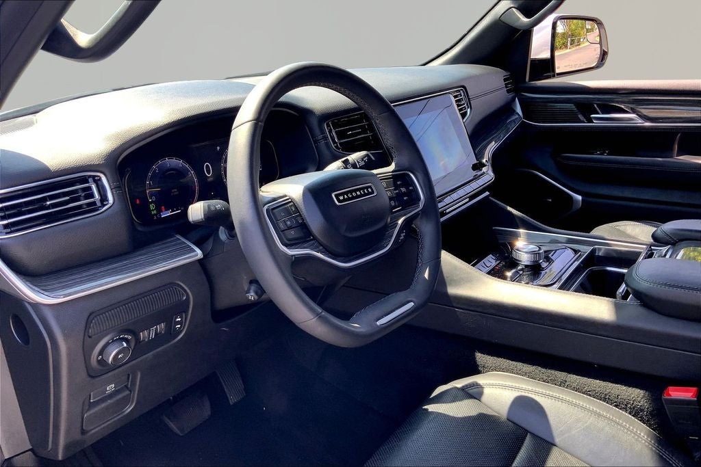 2022 Jeep Wagoneer Series II