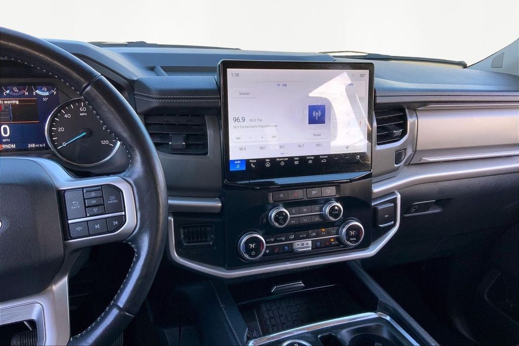 2024 Ford Expedition XLT