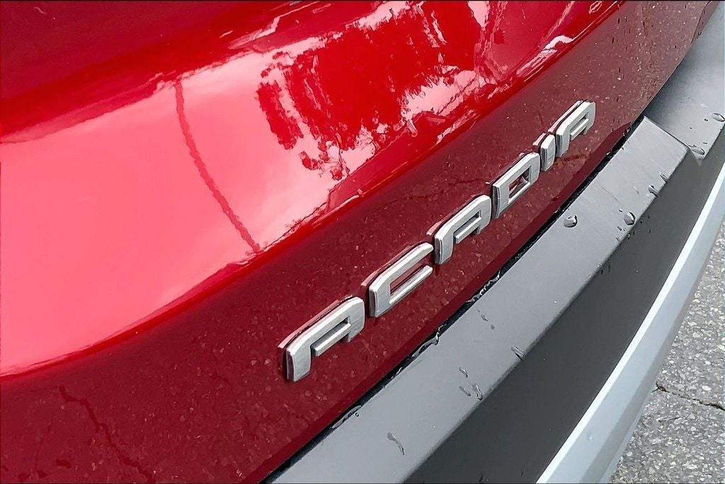 2023 GMC Acadia SLT