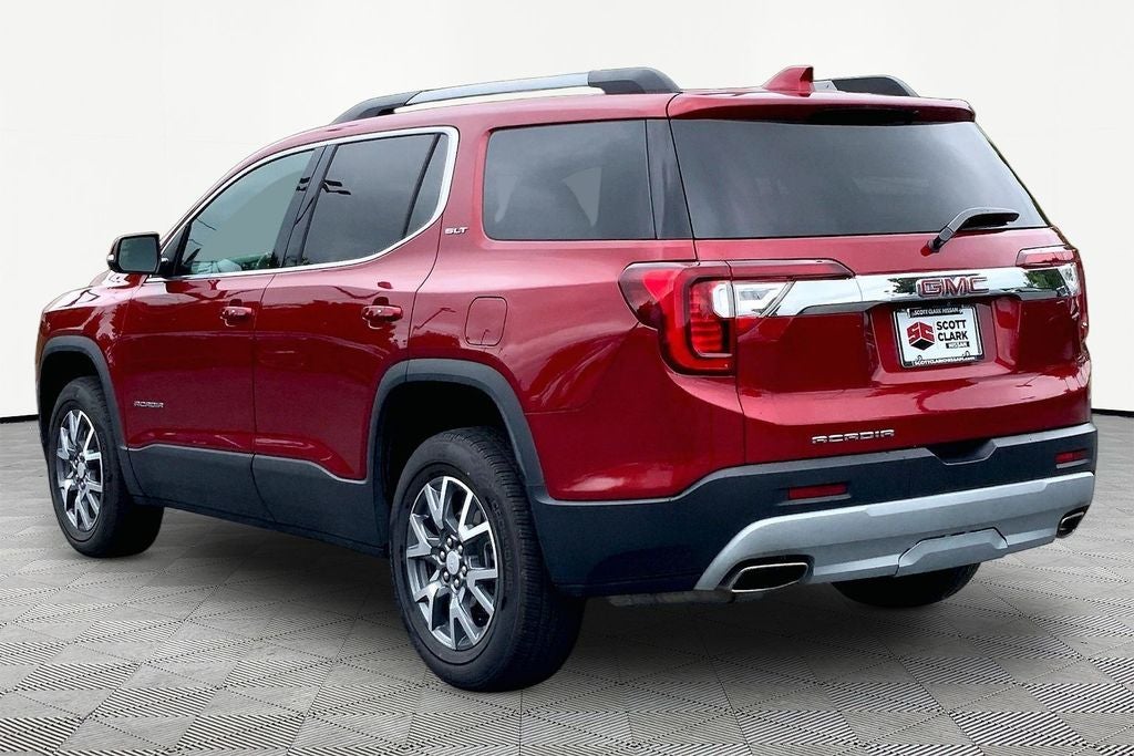 2023 GMC Acadia SLT