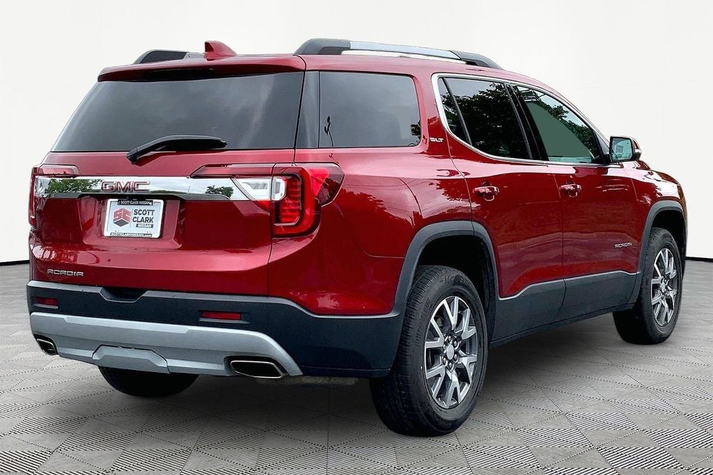 2023 GMC Acadia SLT