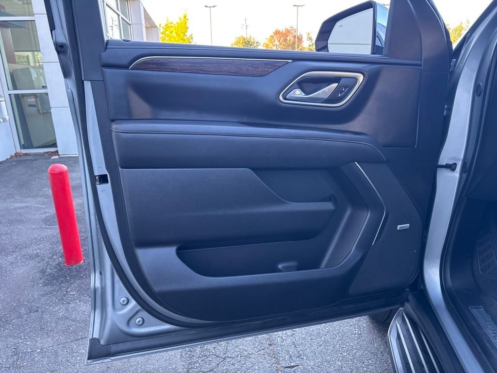 2024 Chevrolet Suburban Premier