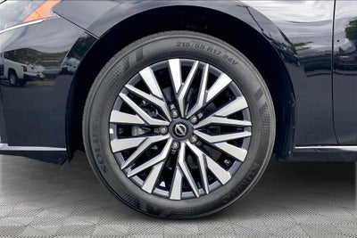 2025 Nissan Altima SV