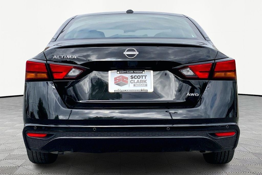 2025 Nissan Altima SV