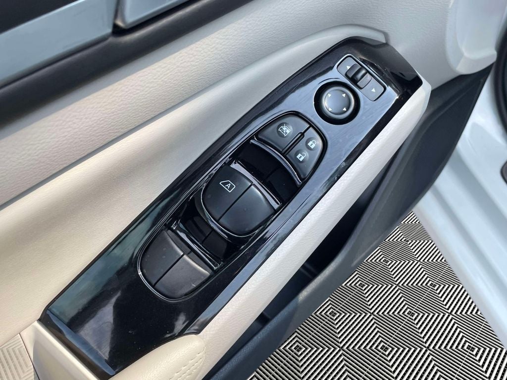 2025 Nissan Altima SL