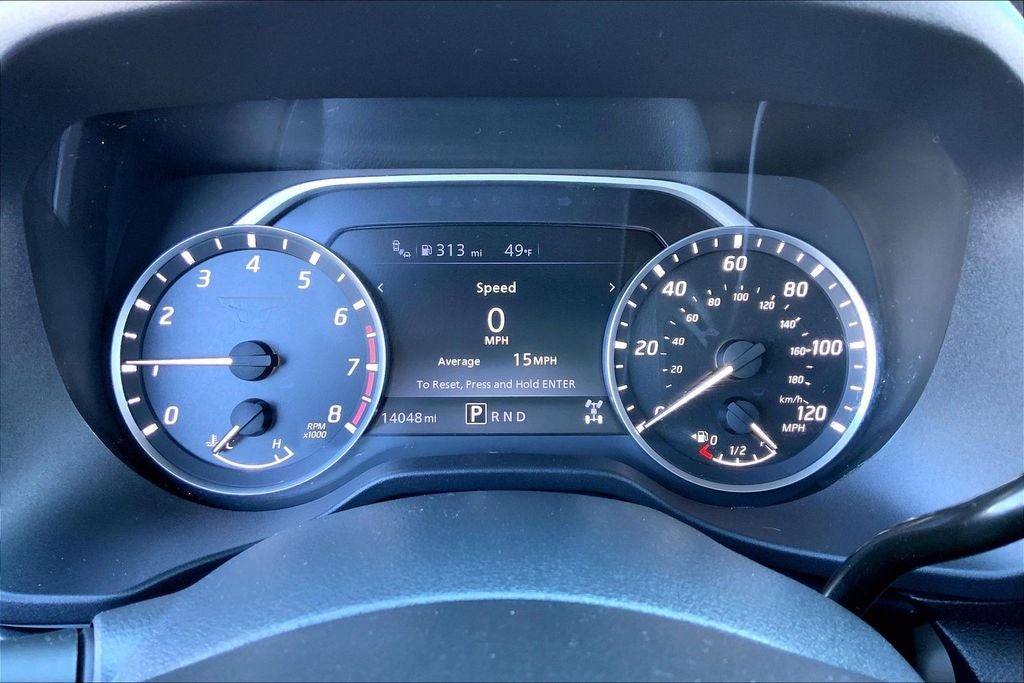 2024 Nissan Titan SV