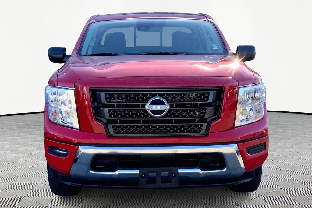 2024 Nissan Titan SV