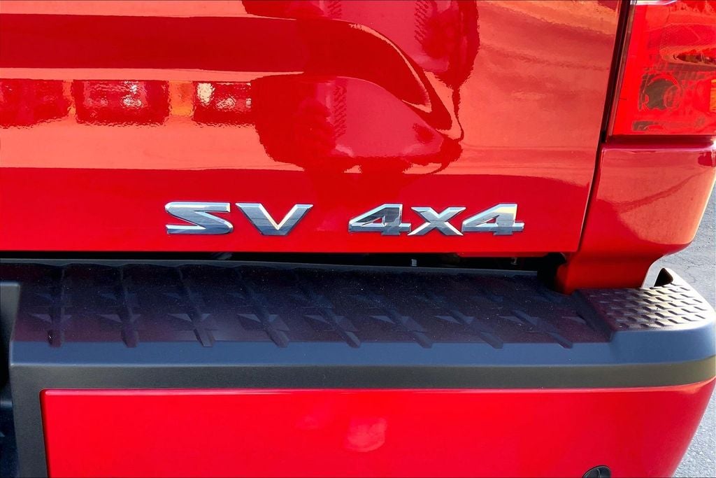 2024 Nissan Titan SV