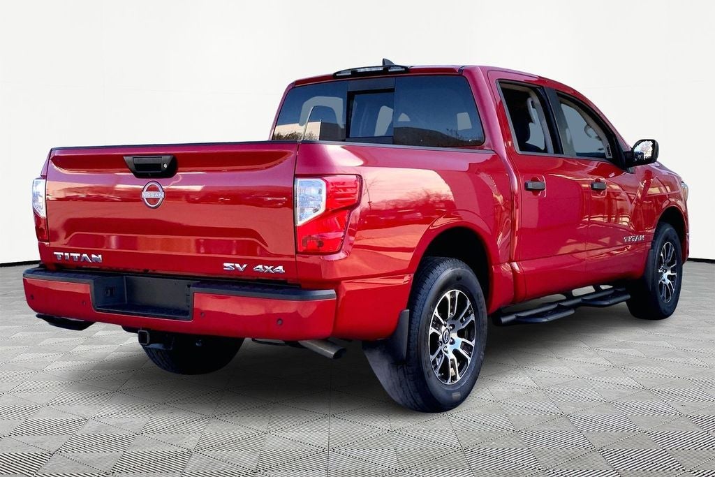 2024 Nissan Titan SV