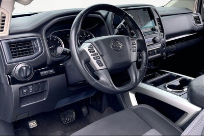 2022 Nissan Titan SV