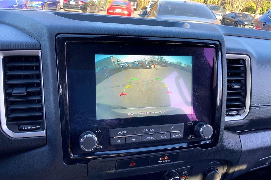 2023 Nissan Frontier SV