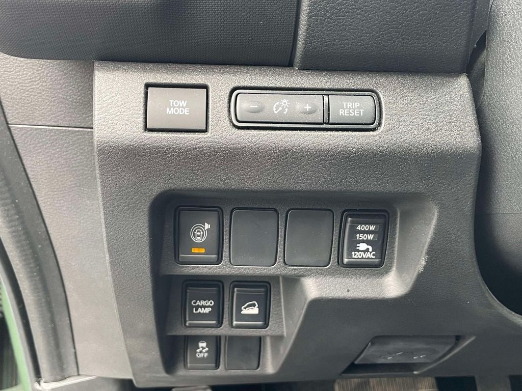 2023 Nissan Frontier SV